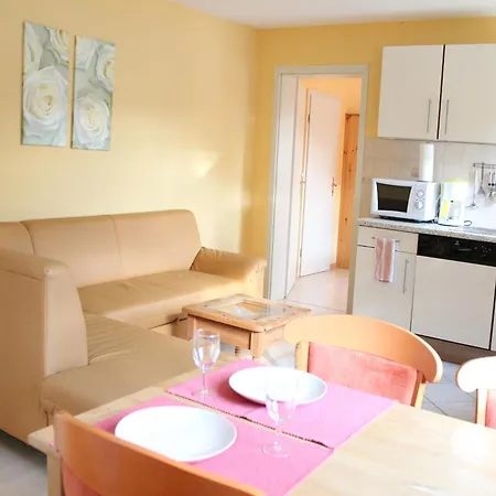 Apartment In Merschbach Near Forest Apartamento *